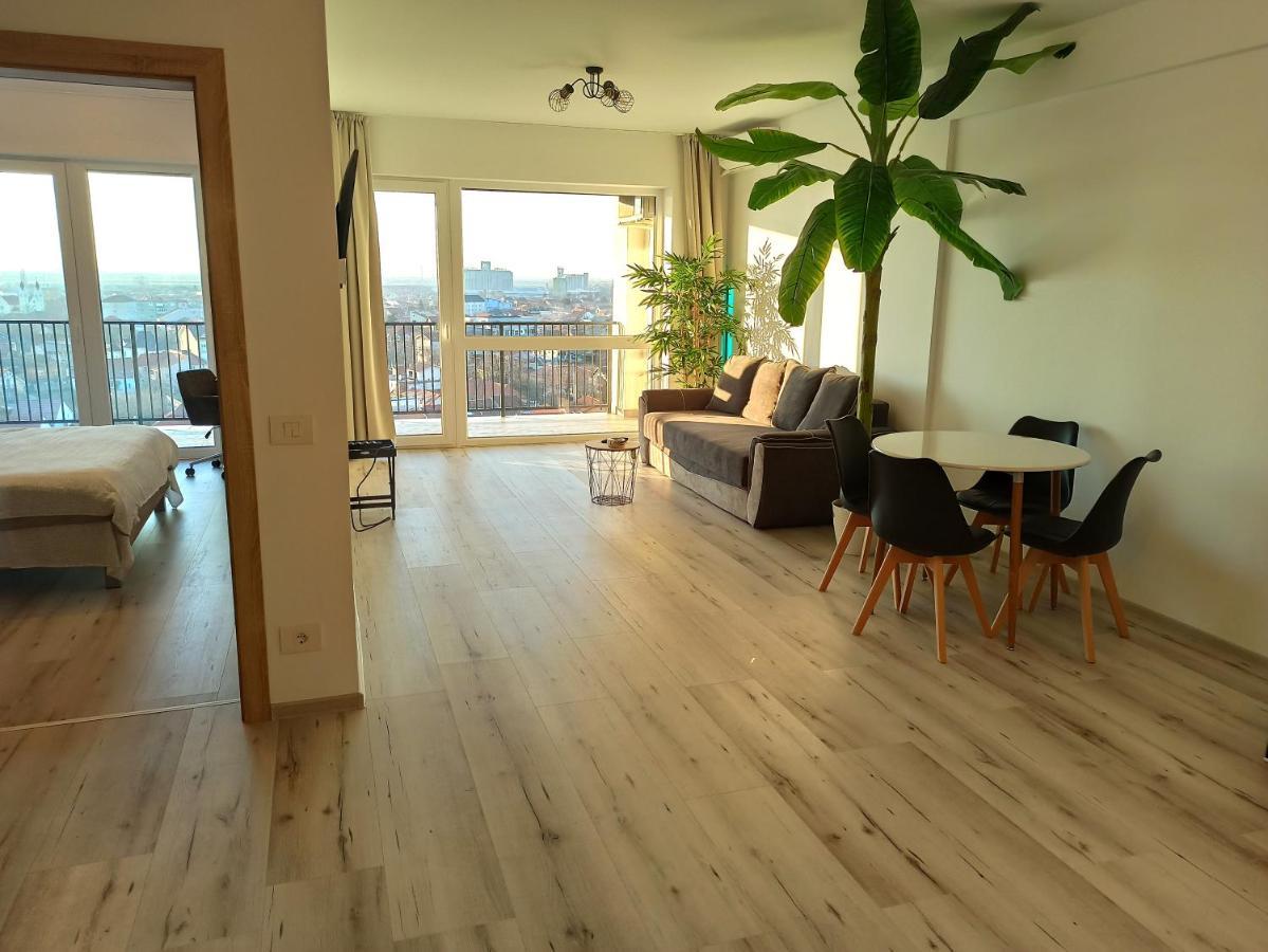 Summer Haven - Self Check-in & Parking Lot, Primashops&lotus Apartment