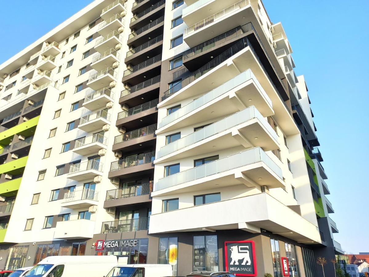 Summer Haven - Self Check-in & Parking Lot, Primashops&lotus Apartment Oradea