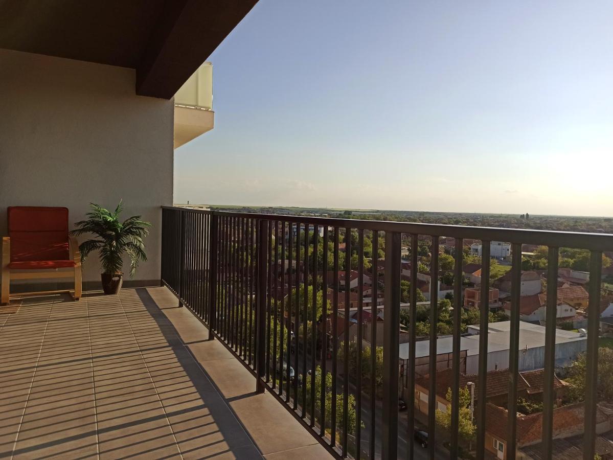 Summer Haven - Self Check-in & Parking Lot, Primashops&lotus Apartment *